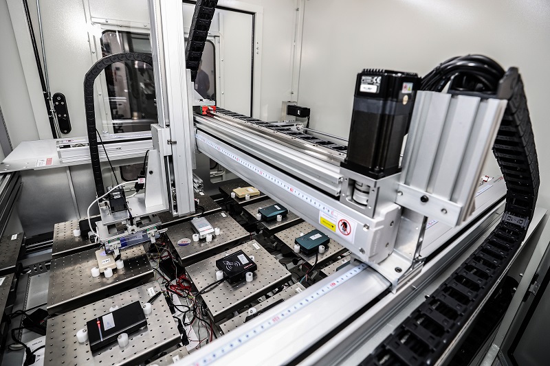 How Does OPPO Use AI and Robotics to Empower Product Innovation?