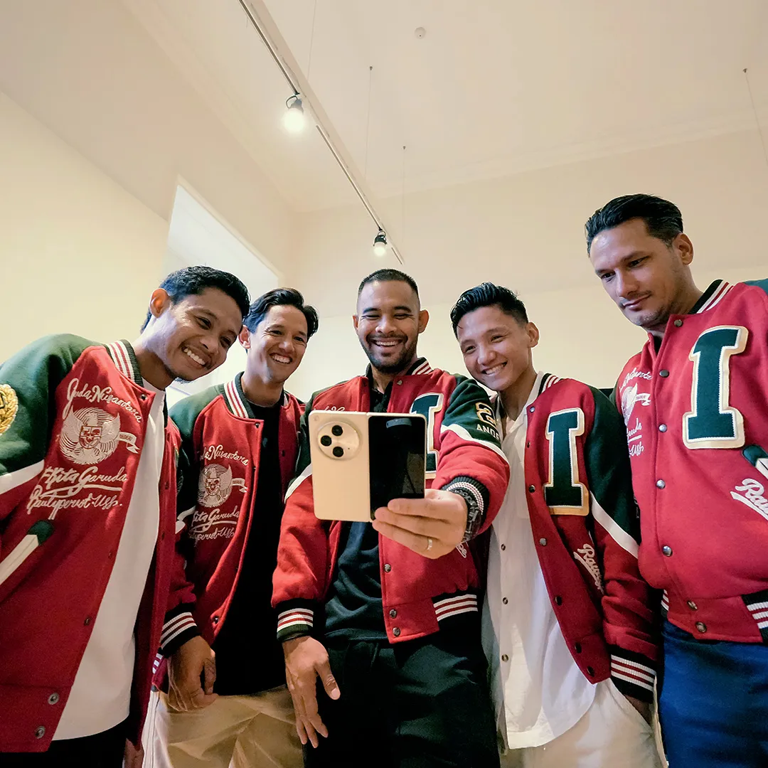 The Indonesia All-Star Legends Group Selfie