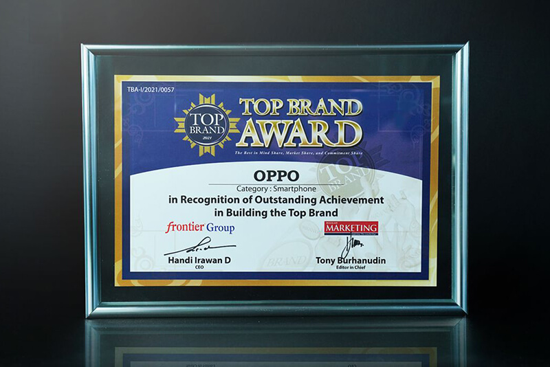 OPPO Raih Top Brand 2021 Kategori Smartphone