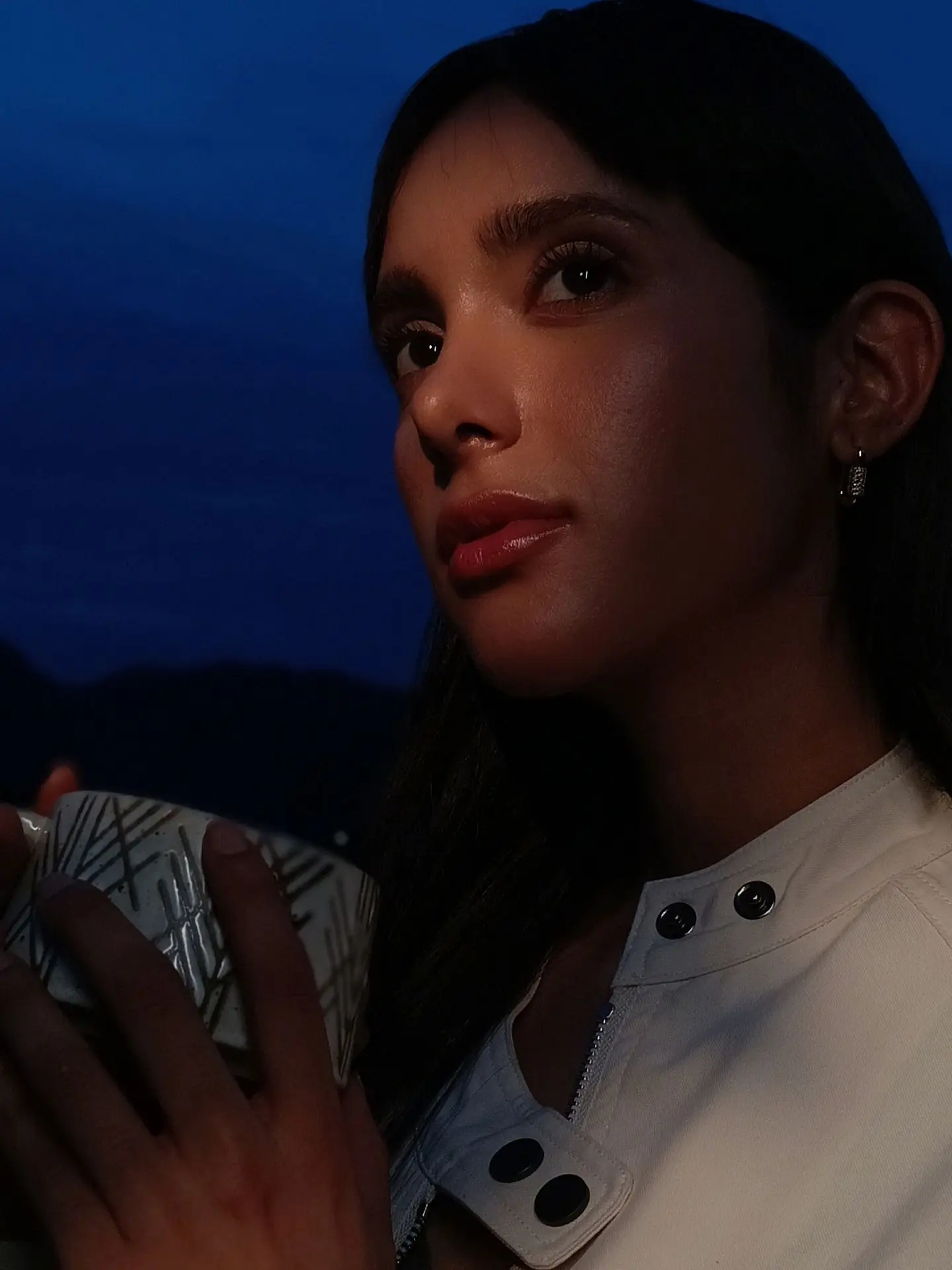 OPPO A6 Pro 5G AI ถ่ายภาพกลางคืน