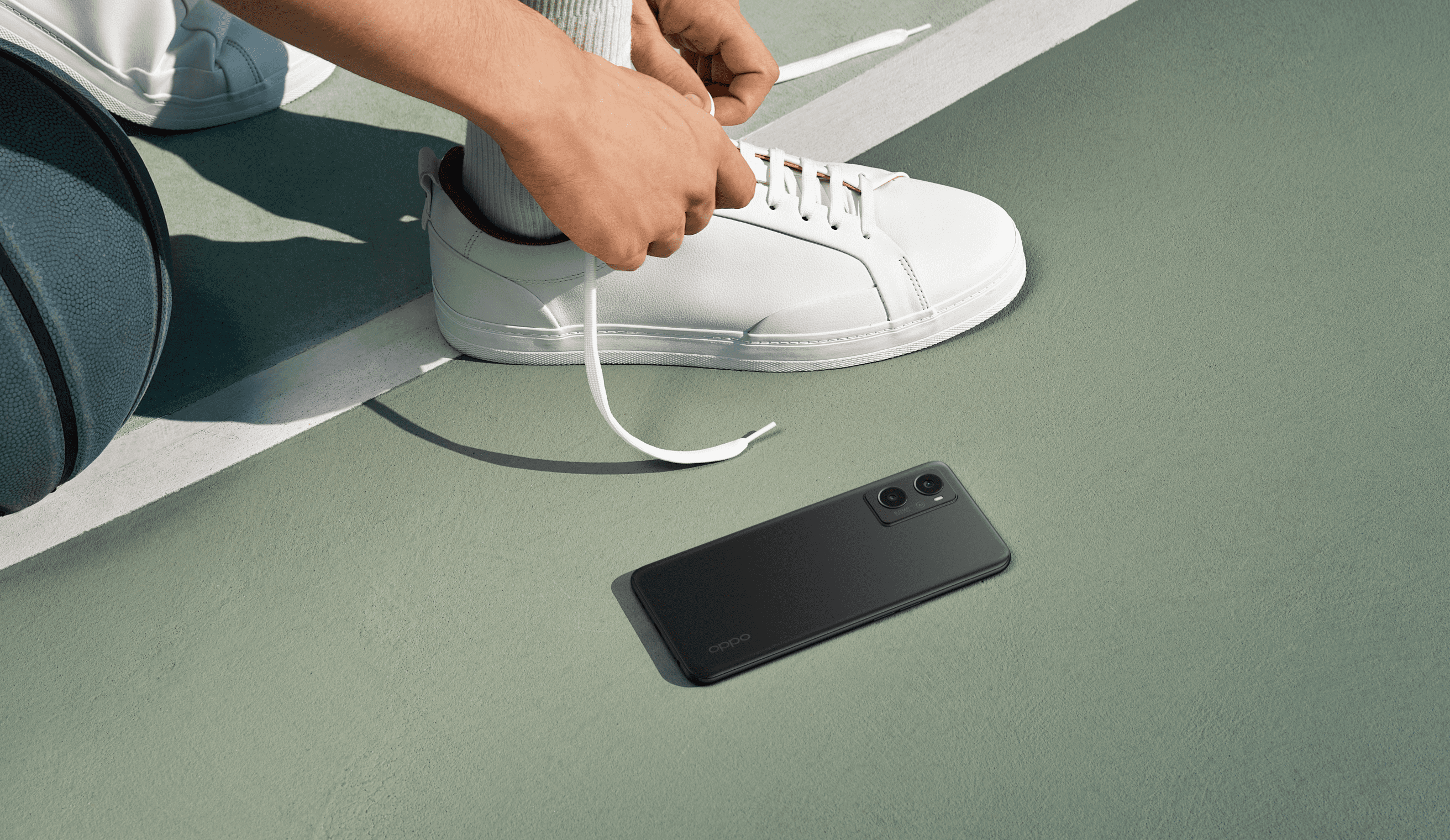 מוגן מסריטות