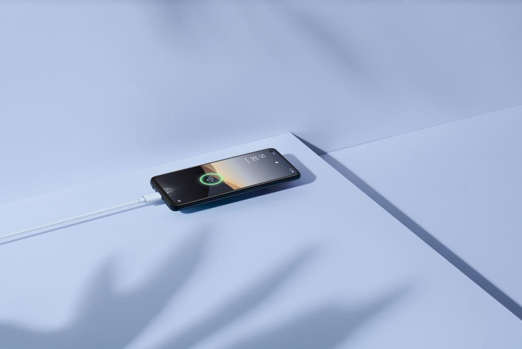 OPPO представляет новый смартфон А-серии – OPPO A52