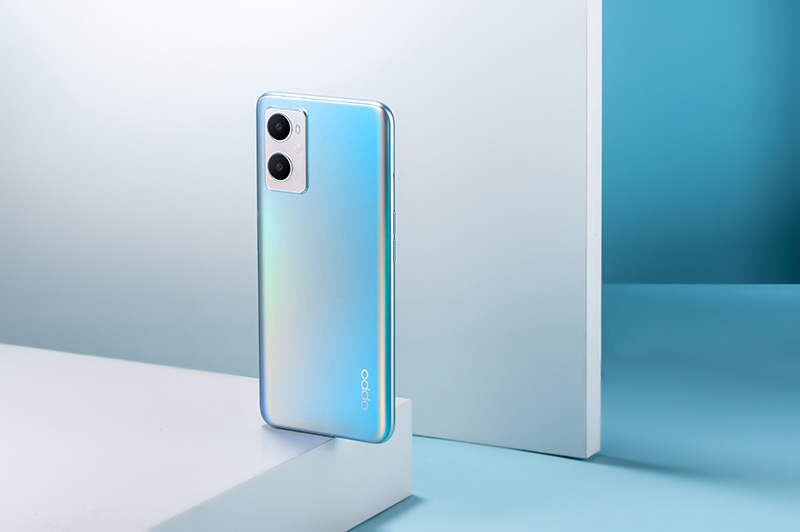 OPPO A96 с мощным аккумулятором по выгодной цене | OPPO Россия